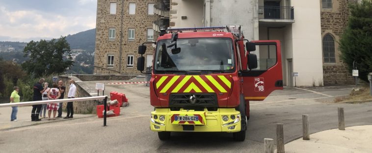 Un faux-plafond s'est effondré au lycée Saint-Denis d'Annonay.