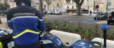 Comportements dangereux à Chanos-Curson.