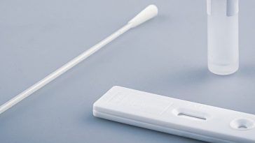 Les labos drôme-ardéchois font face à la hausse du nombre de tests.