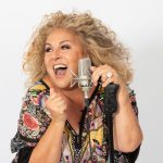 Marianne James en interview sur Chérie FM Vallée du Rhône.